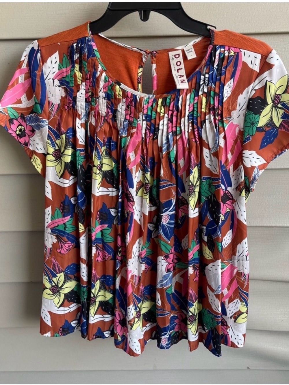 Anthropologie Rust Multicolor Floral Pleated Short Sleeve Top